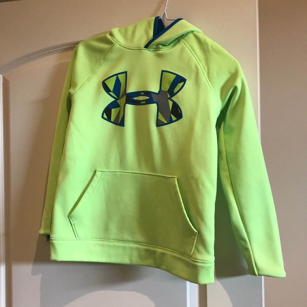 Under Armour sweatshirt hoodie